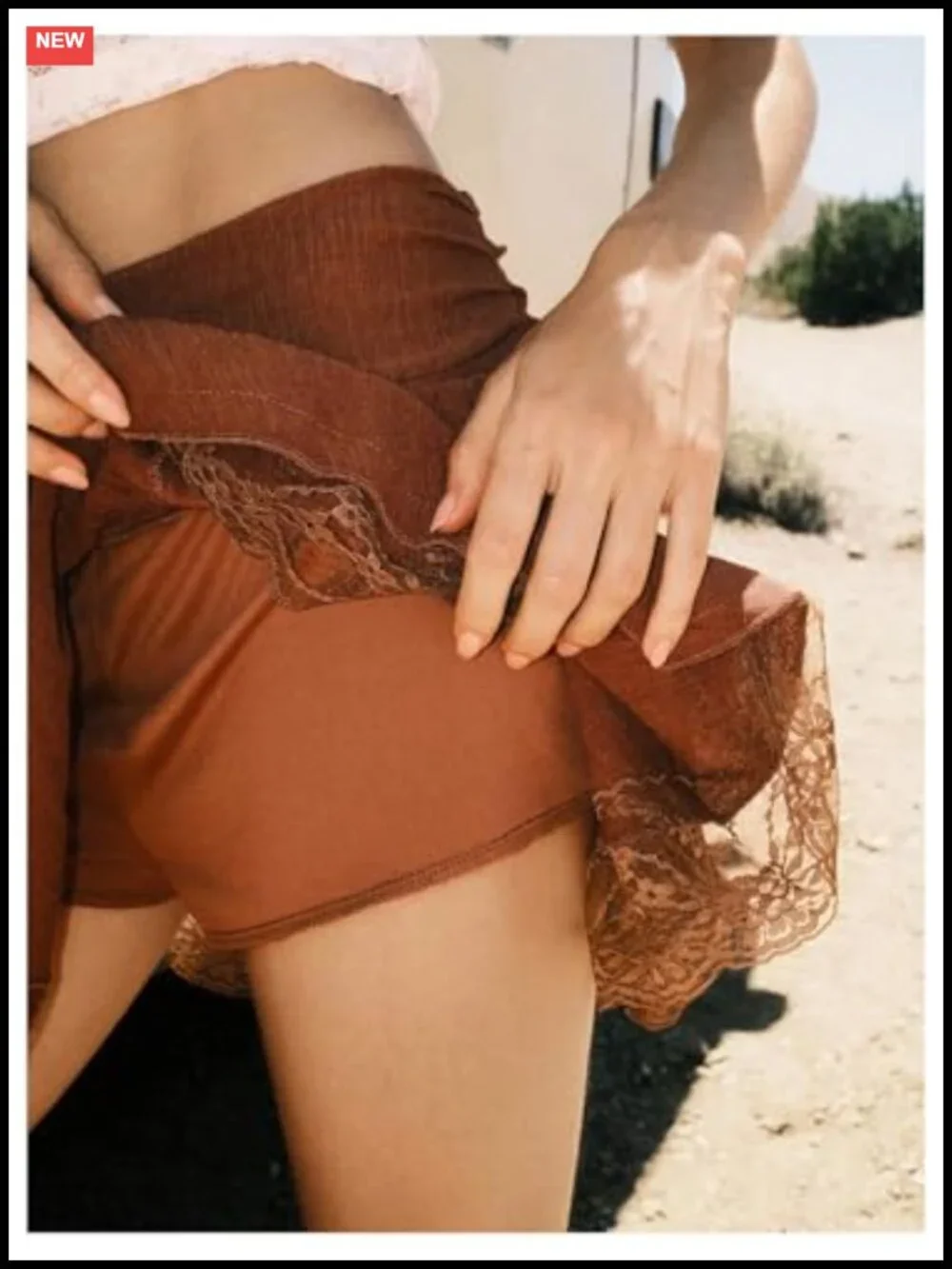 Y2K Low Rise Asymmetrical Lace Flare Mini Skirt Boho Western